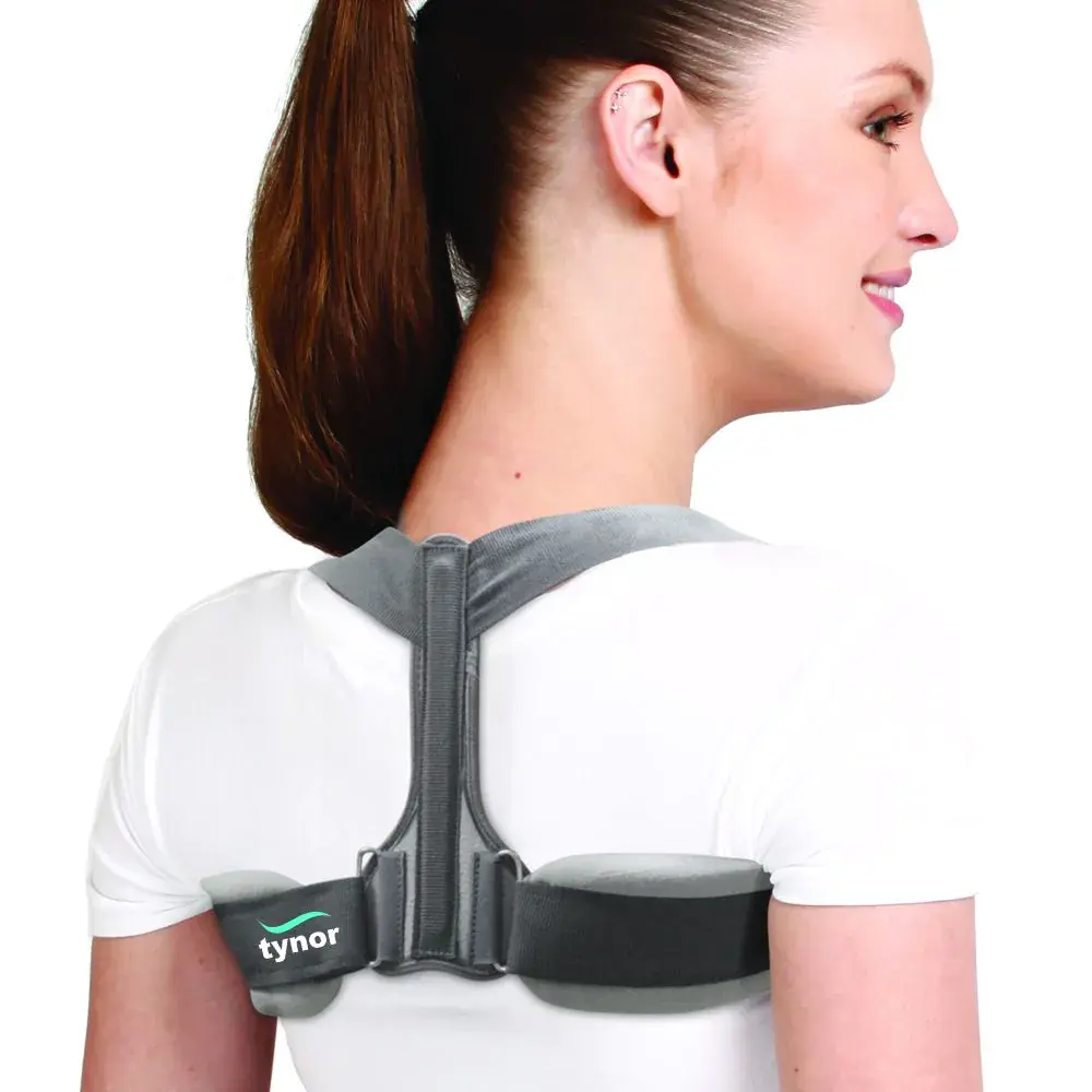 Tynor Clavicle Brace With Velcro-Medium